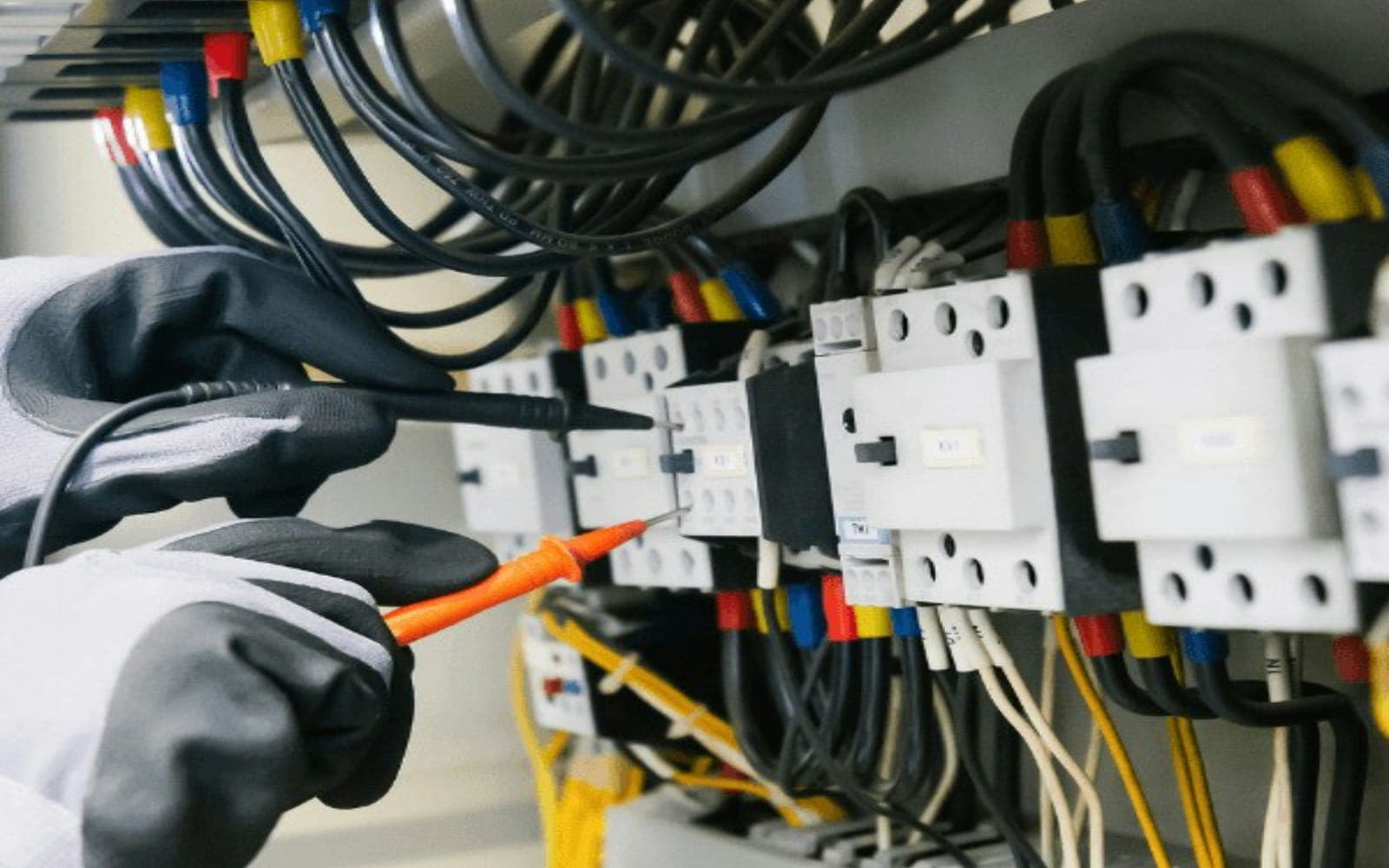 Hiring a Local Service Provider in Sri Lanka: A Safer Checklist