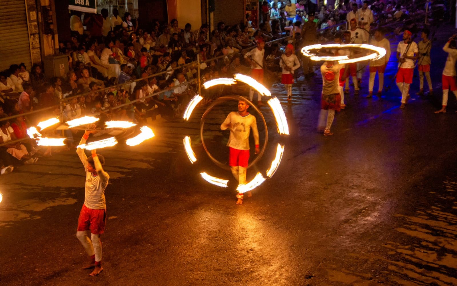 Sri Lanka's Festivals and the Buddhist Calendar